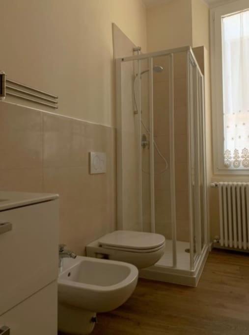 Appartamento Centro Storico Nuovo E Ristrutturato เปซาโร ภายนอก รูปภาพ